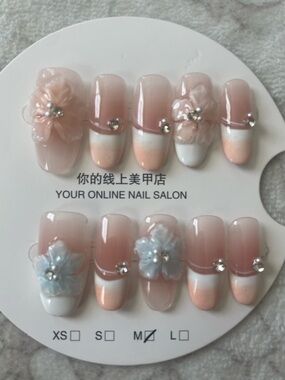 5 for $20! High Quality Press-On Nails in size medium